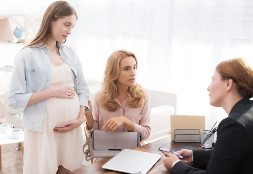 Discovering the Benefits of Working With MMC IVF for Surrogacy